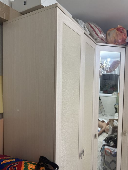 Шифонер 3 шкафом