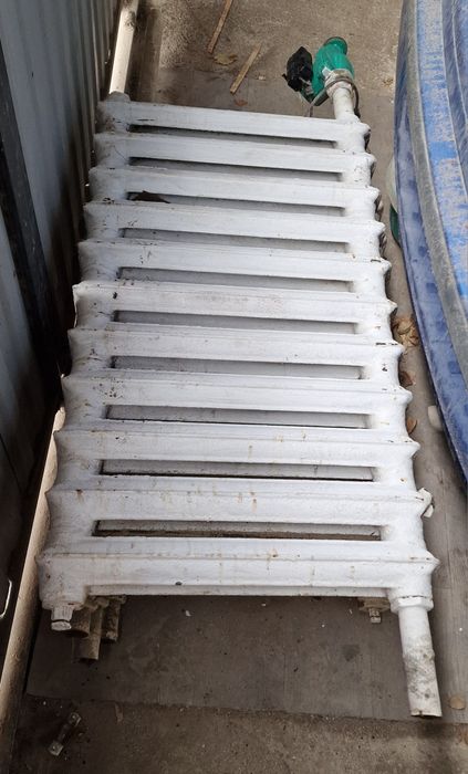 Продам радиаторы чугунные