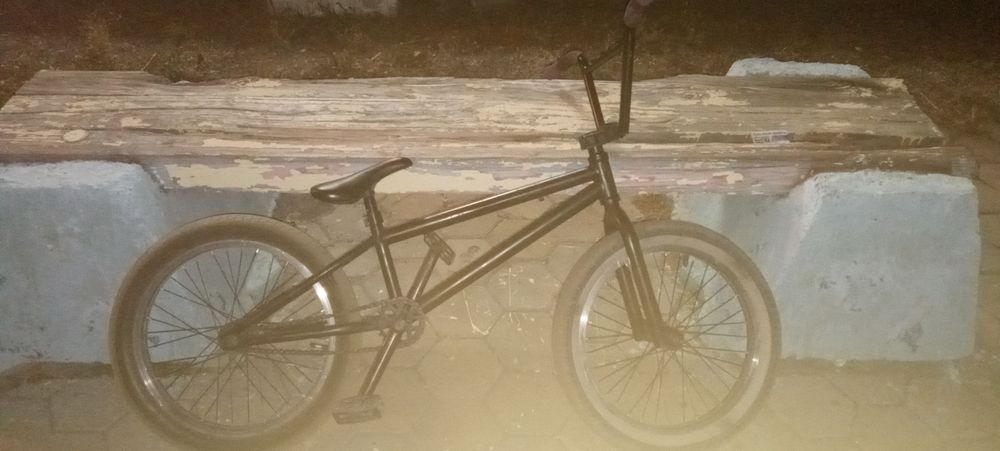 Черный  бмх очень хороший