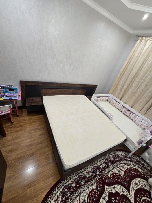 Кровать / комод / детская кровать
