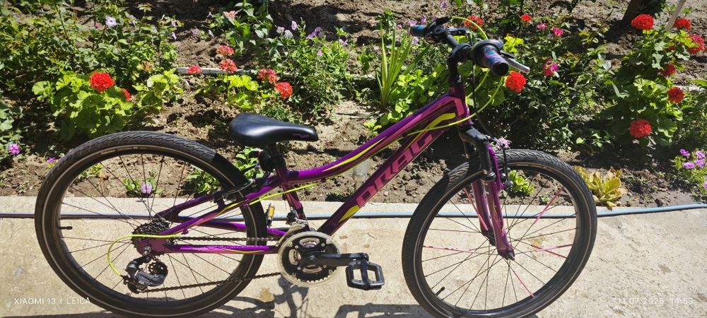 Продавам детски велосипед Drag 24 Little Grace с нормални следи от упо