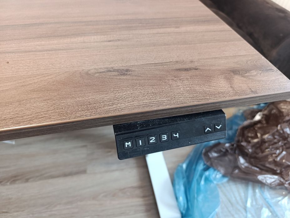 Birou reglabil electric