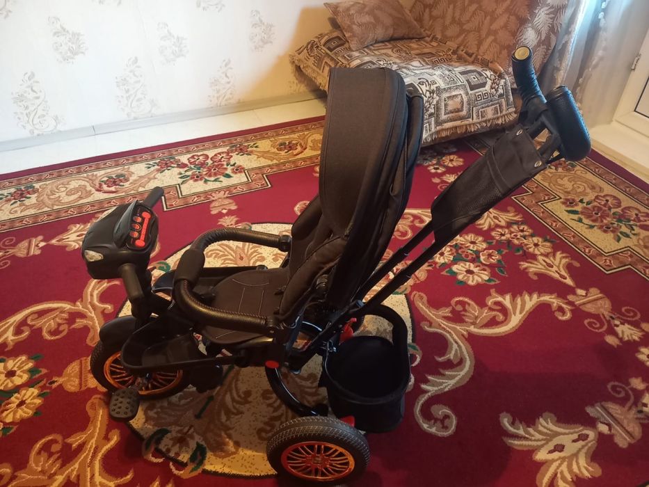 Трехколясный велосипед