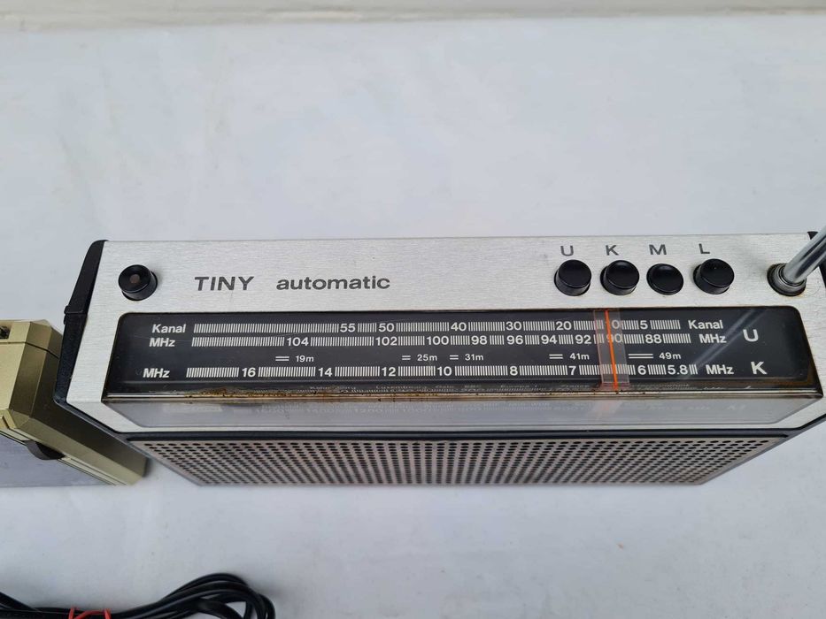 Radio ITT Germany, AM / FM, antena satelor, stare buna de functionare, pret pentru ambele