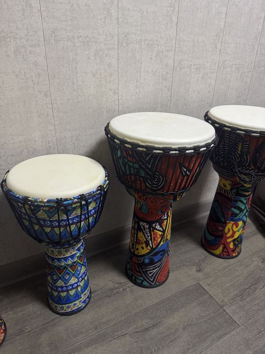 Барабан джембе , подарок , музыкальный инструмент