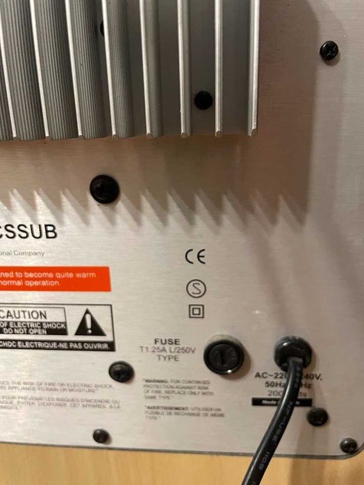 Продавам Субуфер JBL SCSSUB / SUB 178