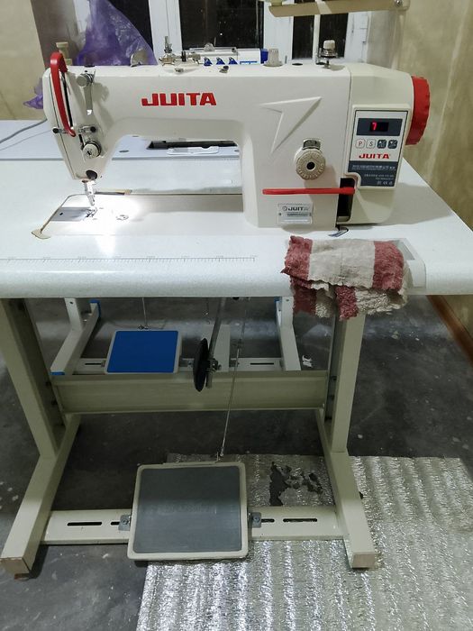 Juita tikuv moshinkasi sotiladi