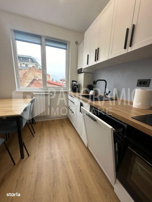 Apartament 3 camere ultra central Anton Pann