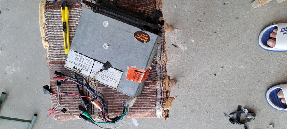 Radio casetofon model vechi