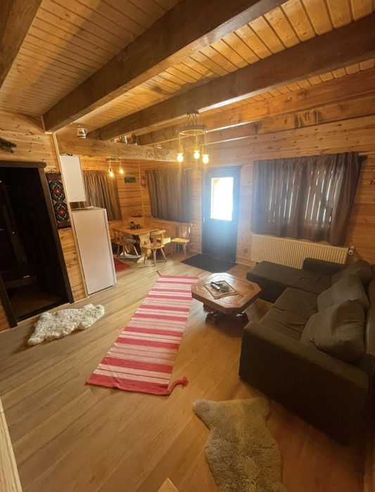 Cizme de munte Brașov Zărnești Plaiul Foii cabana cazare