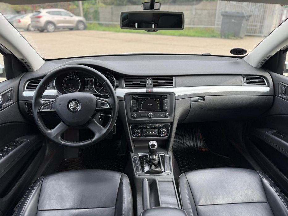 Skoda Superb 2015 2.0TDI Dsg