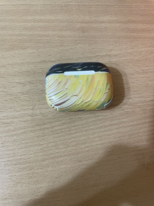 Airpods 1 и Airpods 3 pro