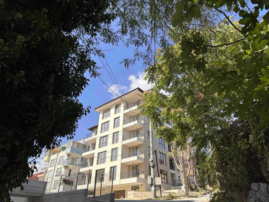Продава се Тристаен апартамент в Варна, Бриз - 111 кв.м за 1379 €/кв.м - Снимка #12