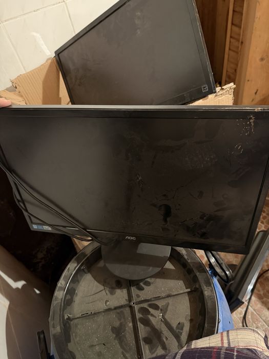 Манитор для компьютера