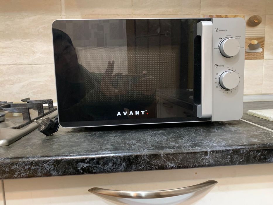Микроволновка Avant