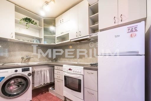 Дава се под наем Тристаен апартамент в Варна, Генералите - 90 кв.м за 816 € - Снимка #4