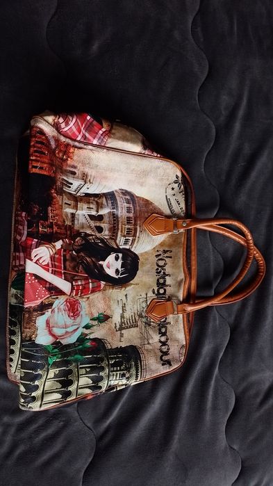 Елегантни дамски чанти