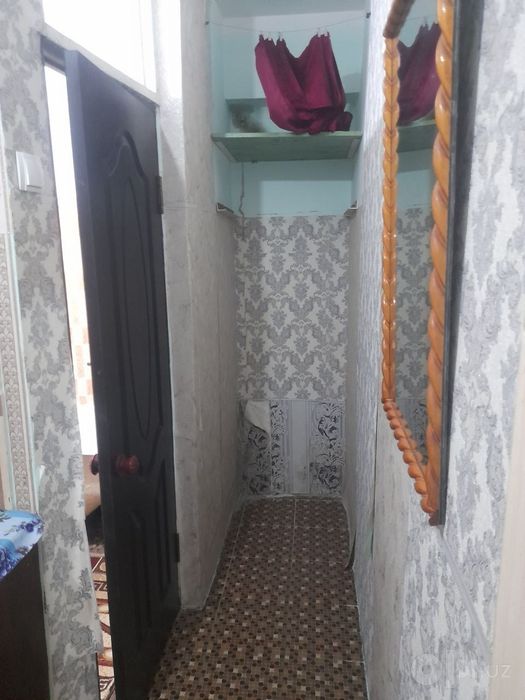 Ijaraga 1 hona beriladi.400 .TATU.bodomzor masjidini roparasi