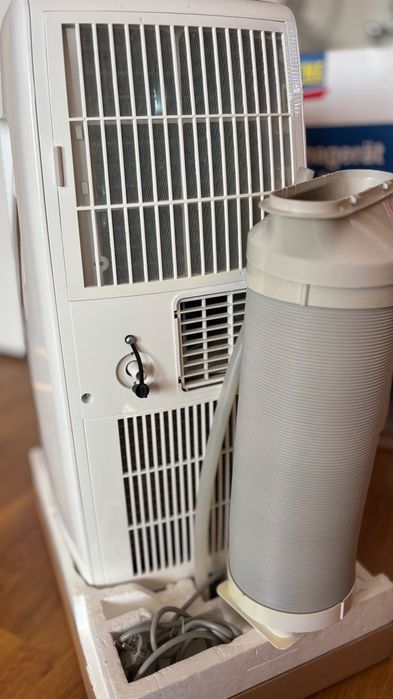 Мобилен климатик MAC2300C