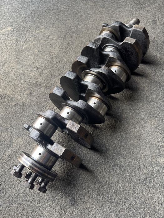 Коленвал ваз снят с 2109