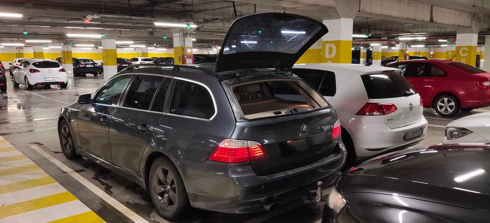 Vând BMW e61 520 2009