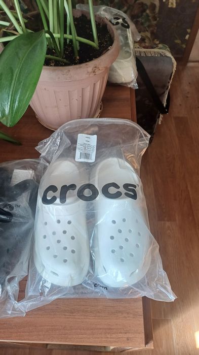 Продаются "КРОКСЫ" Вьетнам.