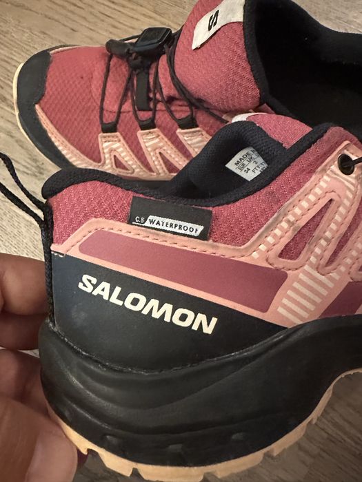 Salomon marime 34