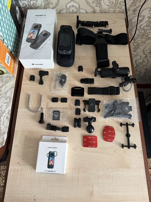 Insta 360 X3 360 Action Cam
