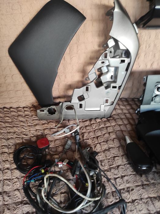 Тайота Лэнд крузер 200 европеец.