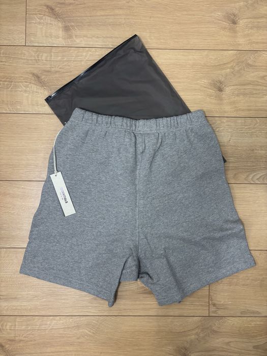 Essentials къси гащи grey