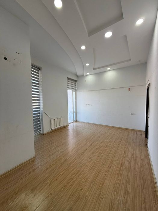 Шахар марказидан бизнес учун  ижарага хона