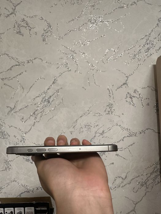 Продается Iphone 15 pro 128gb