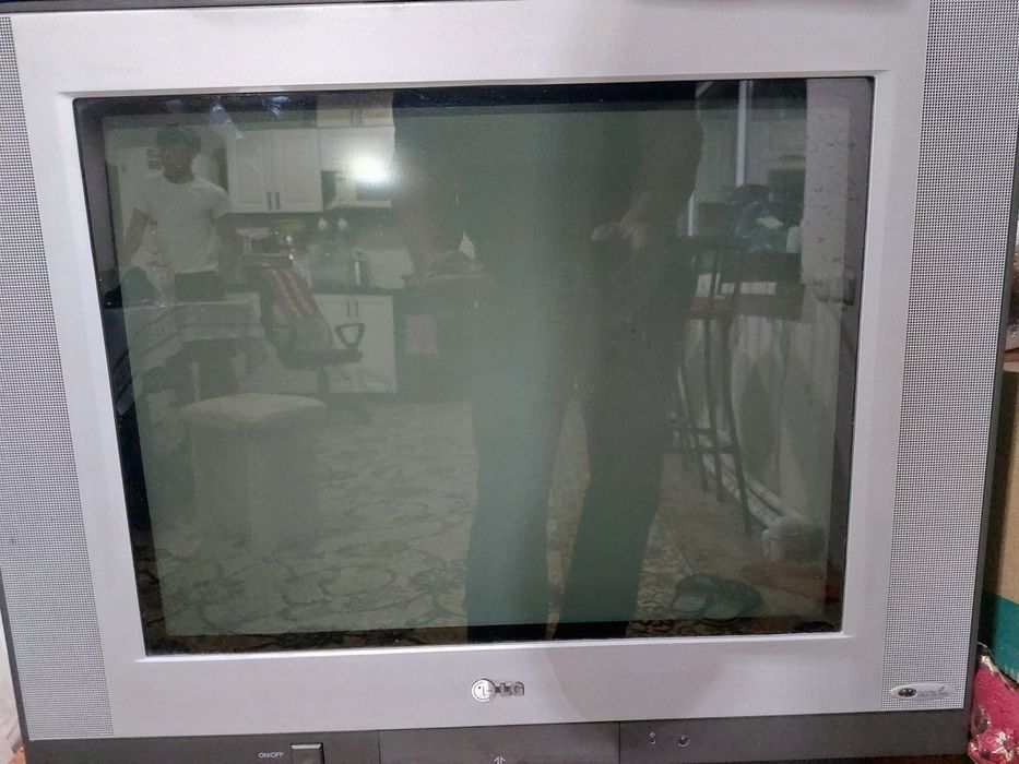 Телевизор LG за 10000тг