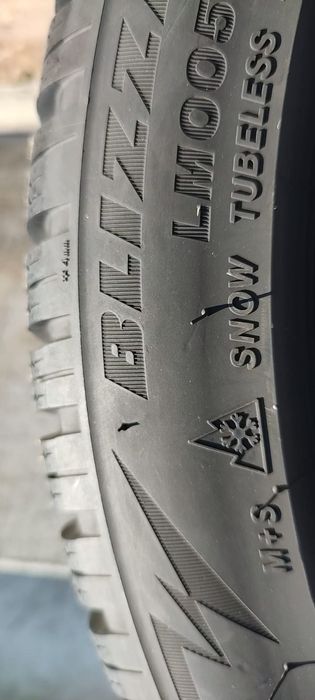 Vand jante originale BMW seria 1 cu anvelope iarna