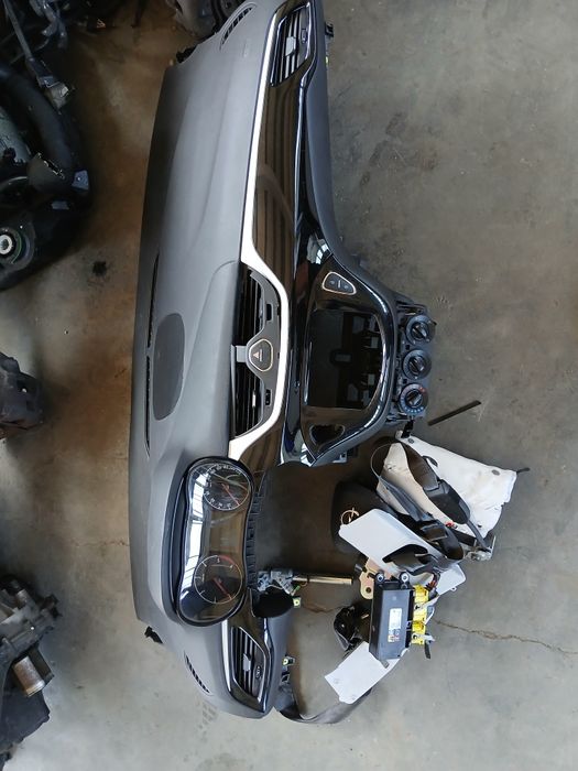 Plansa bord cu airbaguri opel corsa E