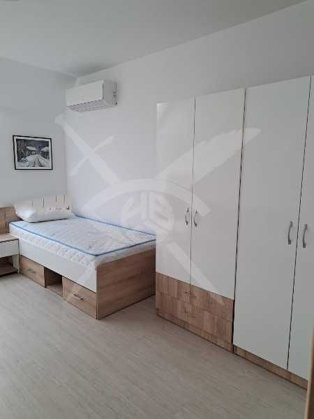 Дава се под наем Тристаен апартамент в Пловдив, Кършияка - 106 кв.м за 747.66 € - Снимка #4