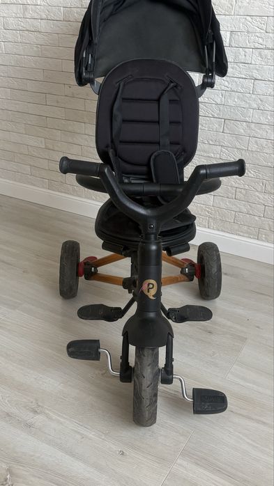 Трехколесный велосипед- коляска