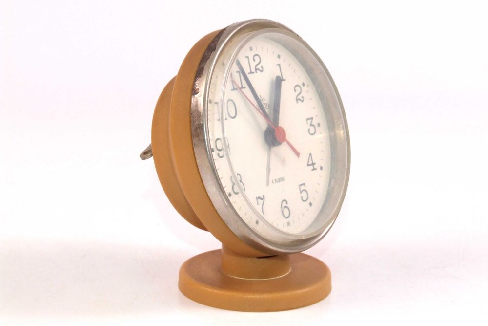 Ceas mecanic de masa ARADORA (Romania), perfect functional