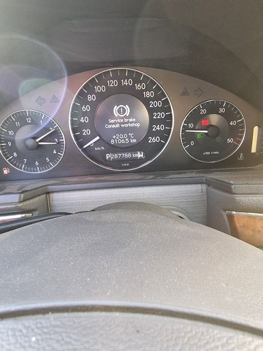 Само на части W211 E270/177КС