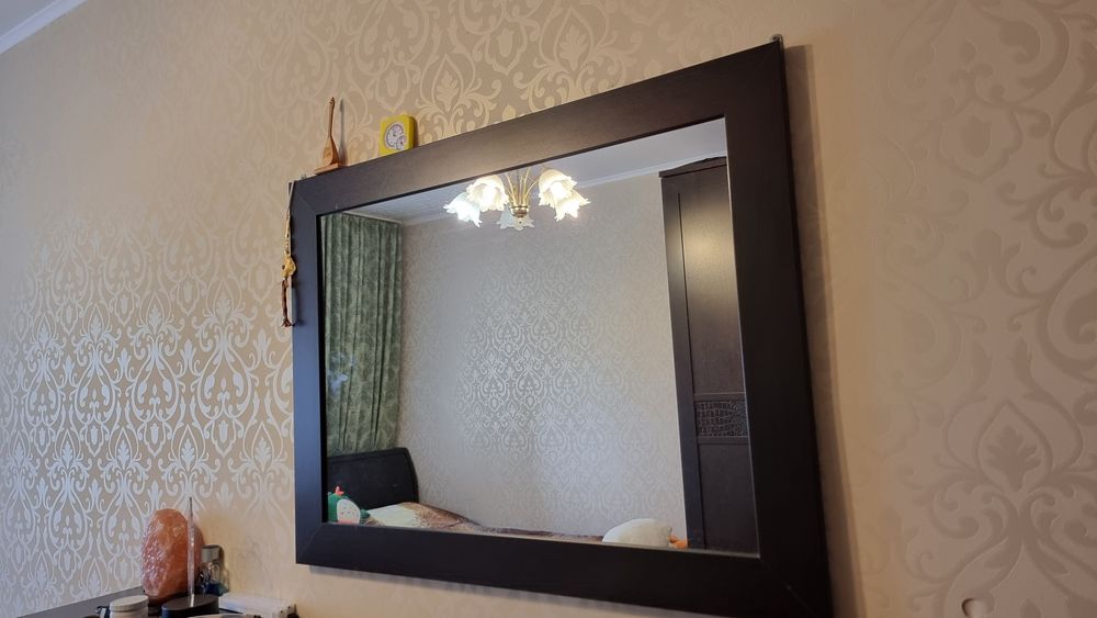 Продам спальный гарнитур