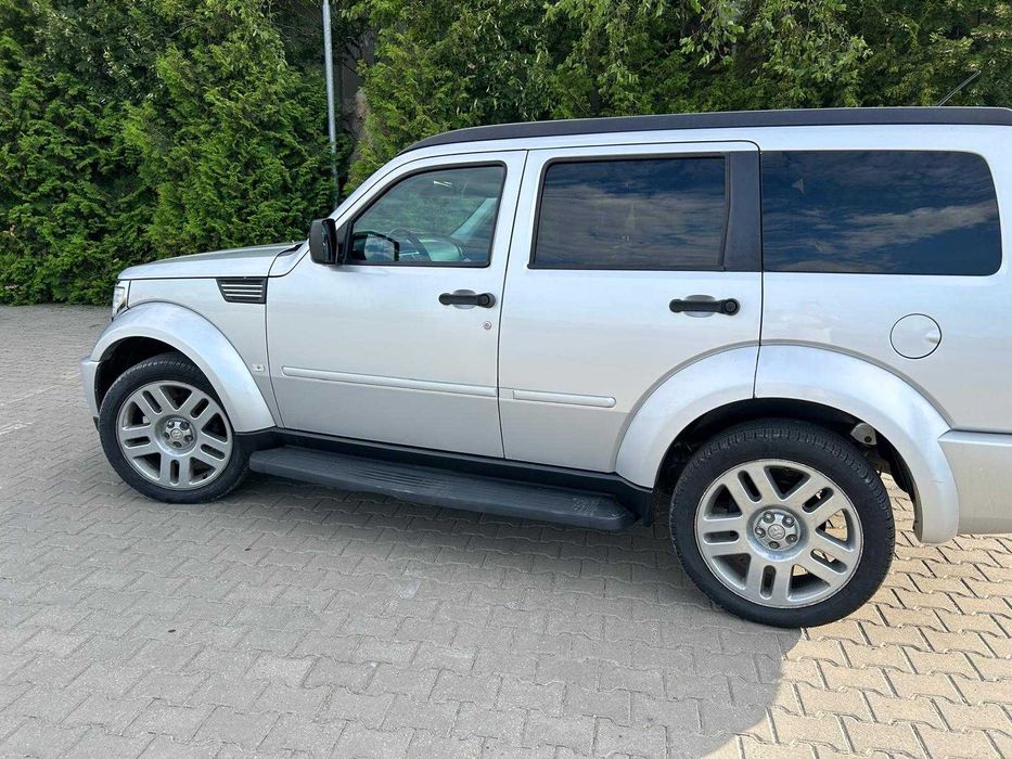 DODGE Nitro 0 — imagine 2