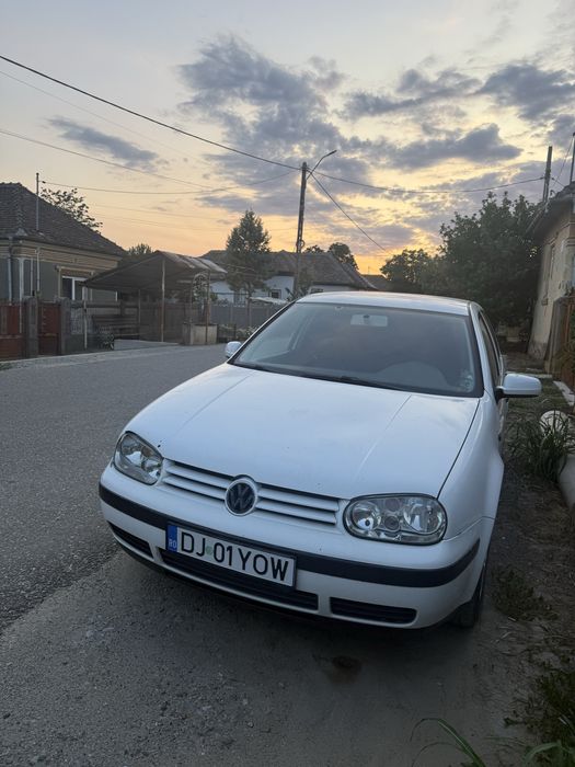 VOLKSWAGEN Golf 2003 — imagine 4
