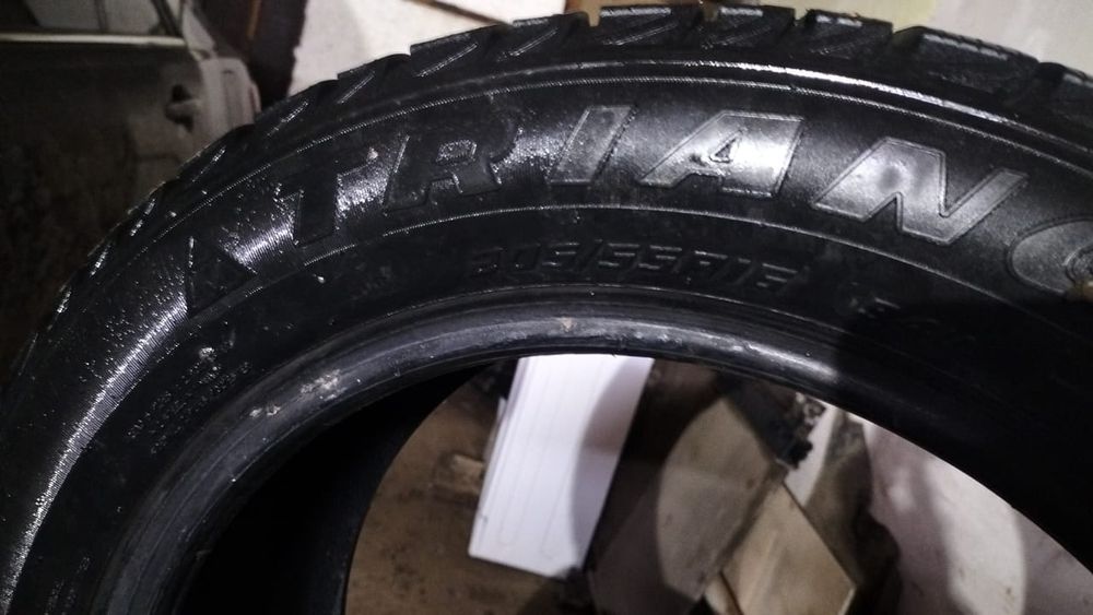 Продам зимние шины