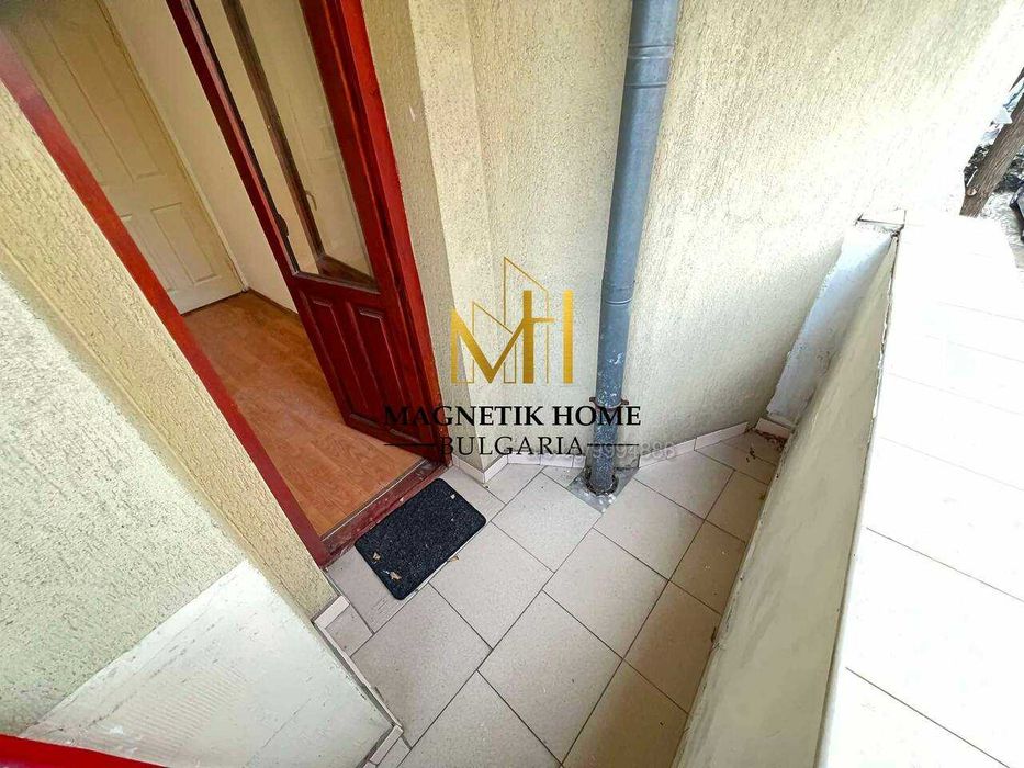 Дава се под наем Двустаен апартамент в Бургас, Възраждане - 65 кв.м за 306 € - Снимка #4