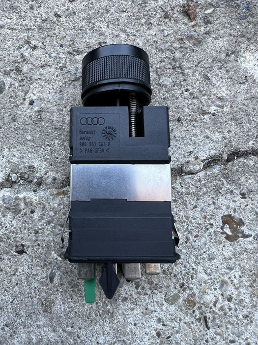 Consola Centrala Audi TT 8N 1998-2006 | Piese Plastic Acoperitoare Buton Radio Clima Scrumiera Priza Trim Suport Grila Grile Ventilatie Luneta Butoane