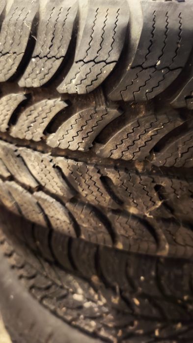 Anvelope iarna 195/65/R15