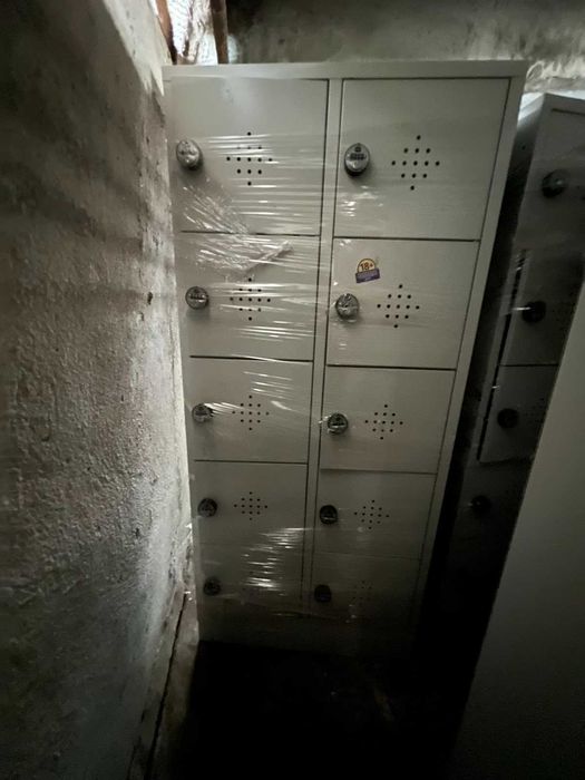 Шкаф за багаж за клиенти 5/10/15 врати