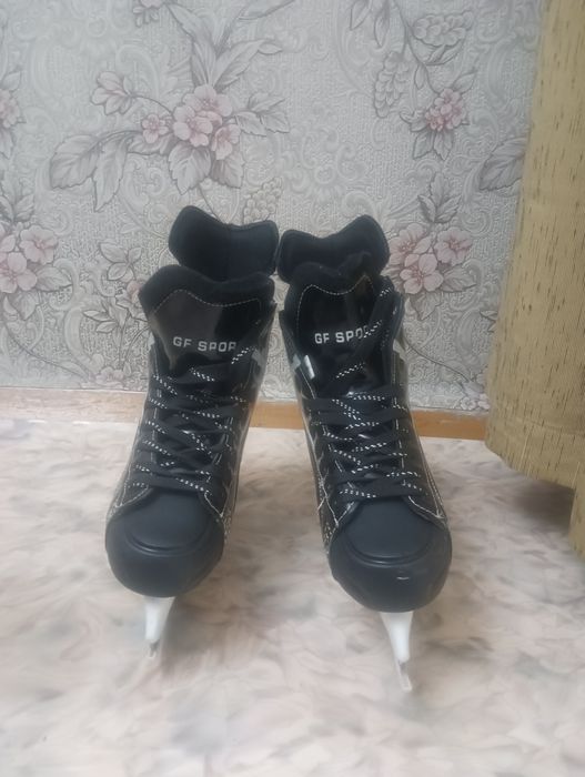 Коньки 41 размер