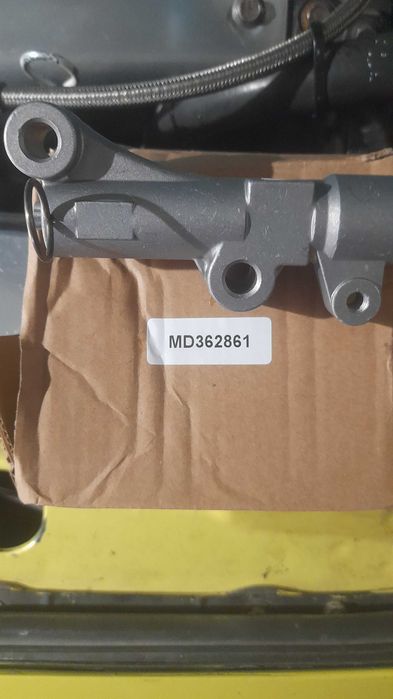 Обтегач ангренажен ремък MD362861 Mitsubishi 6G72 6G74 6G75 ремъчен обтегач ангренаж неизползван хидравличен обтегач