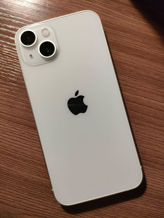 Apple Iphone 13 + подарки, торг